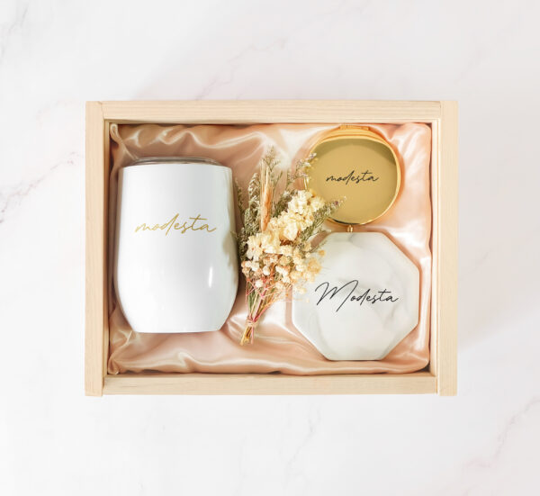 Modesta Gift Box